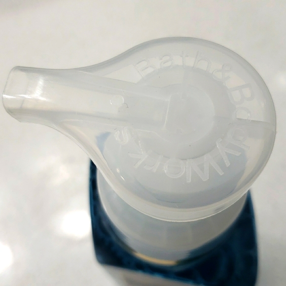 🥳3/20🥳  Bath & Body Works -2 SEA SALT & LIME- Foaming Hand Soap - Picture 5 of 6